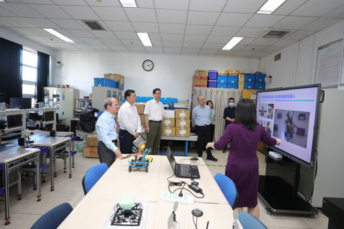 校長邱勇調研工業工程系
